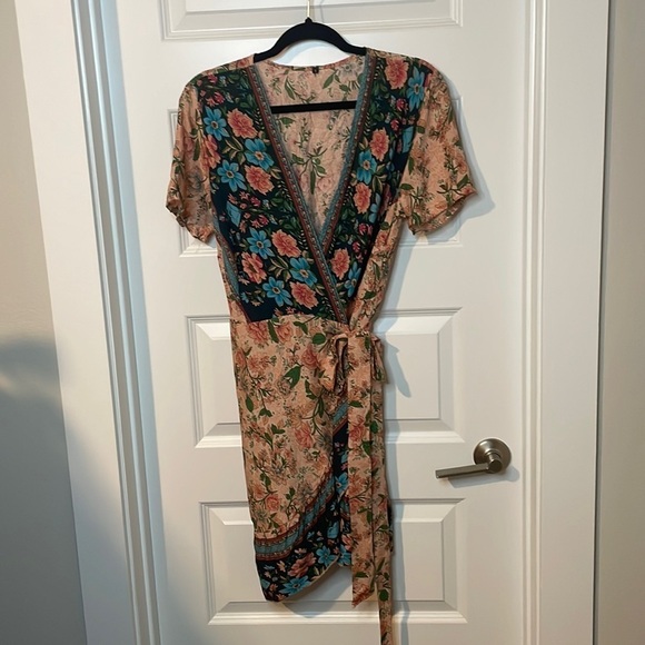 Cottagecore Style Allover Flower Print Surplice Wrap Dress - Picture 3 of 5
